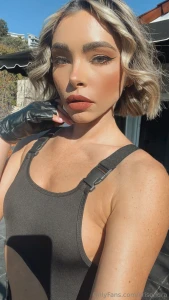 Something about this lighting made me feel dangerous