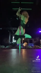 Alyxxxgoth1 part 1