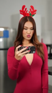 Who s waiting for new upcoming christmas content i won t disappoint