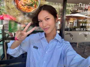 I ve been so busy all week but today i m at my favorite restaurant