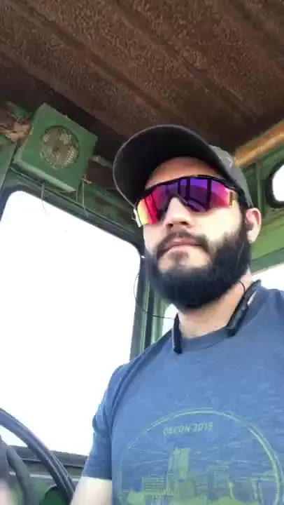 Wanna come ride in the loudest tractor ever lmao 