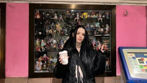 Waiting for santa but make it on my terms part 1