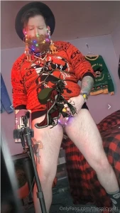 Tip any amount for a fun clip in your dms