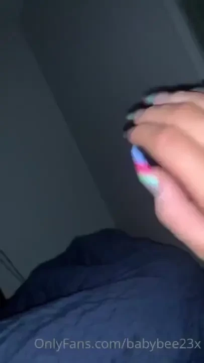 Who s paying for my new nails then i ll send a free custom if you can 