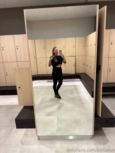 Hitting the gym inspiring to be a muscle mommy