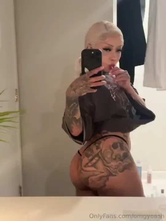 Chillin looking perfect 