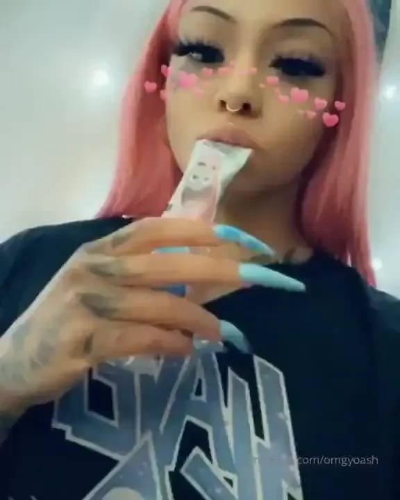 Is this the krusty krab no this is patrick ok i m goin back to sleepy 