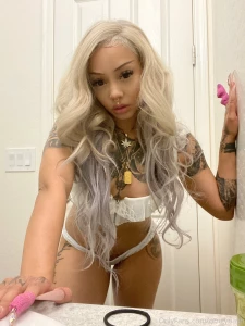 1 2 3 4 or 5 last day of platinum blonde we switchin out the bitch in part 2