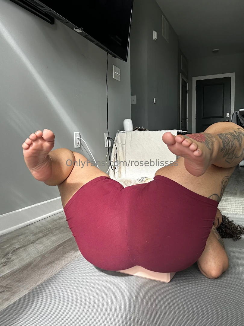 Naked morning yoga with me at 10 30a est 