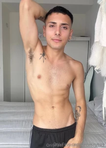 Follow my friend uriel vip urielayupo free nanocuentafre2