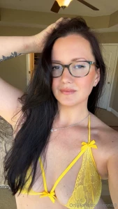 Hey babes it s my birthday this week i ve updated my wishlist for