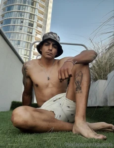 Alandios 17cm a very fat cock and 1 74 m tall hot photos amp videos part 14