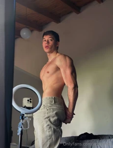 Austinvip austinvip he is the best jerking off content maker in this part 5