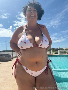 I want you on your knees babe