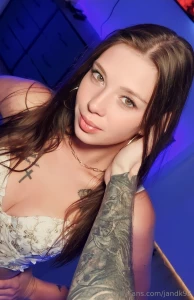 Posting a new video just relax and let me drain every drop of cum from