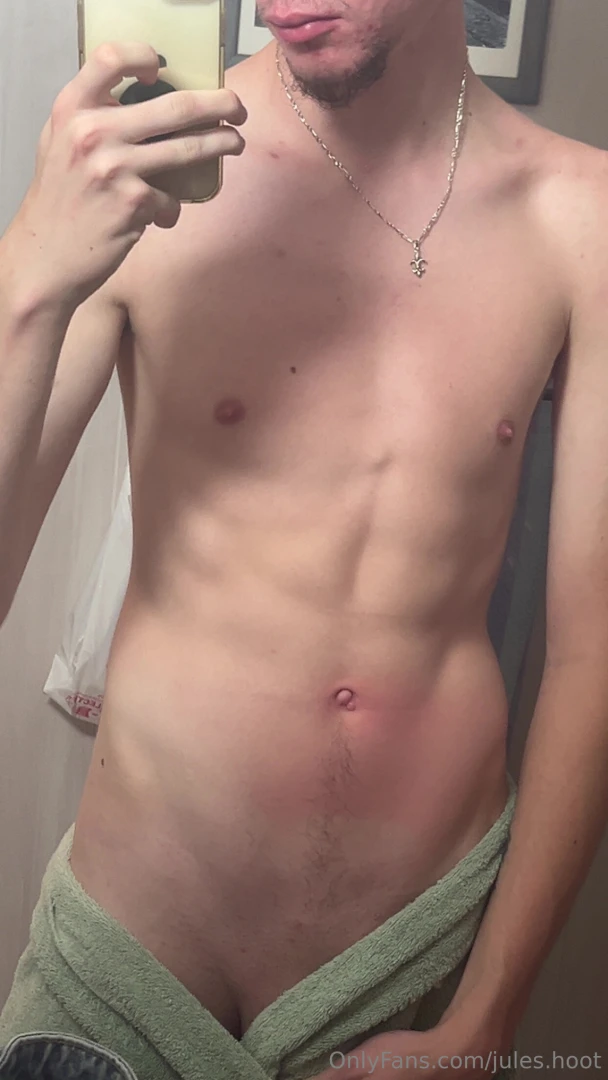 Jsuis aller au coiffeur et popole voulais une coupe aussi 