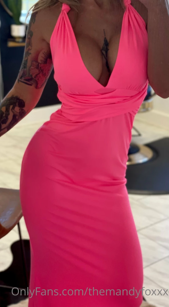 Got invited to dinner on a boat swipe to see that booty part 2 