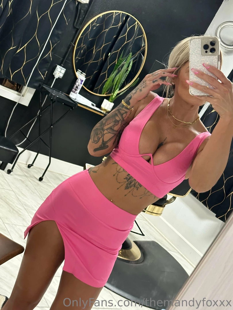 themandyfoxxx - Pink outfit for the win barbiegirl 