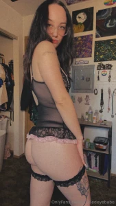 New outfit from stvrmiandersonfree i love it so much part 1