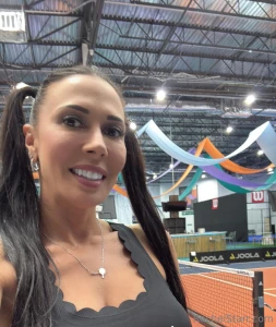 Love this game really love anything with balls