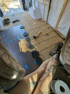 Yeah yeah yeah yeahhhh i have no idea what i m doing lmao but it s part 3