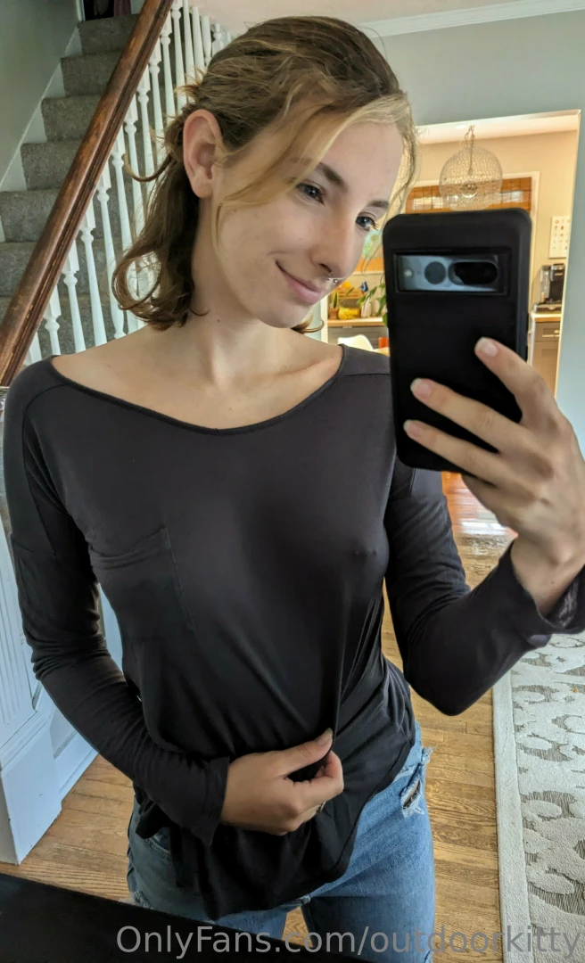 No bra life 