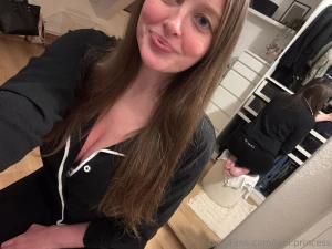 What a beautiful day amazingfeet baresoles boobs footmodel hot sexy part 1