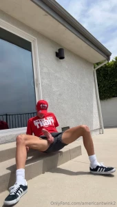 This dick ain t gonna suck itself