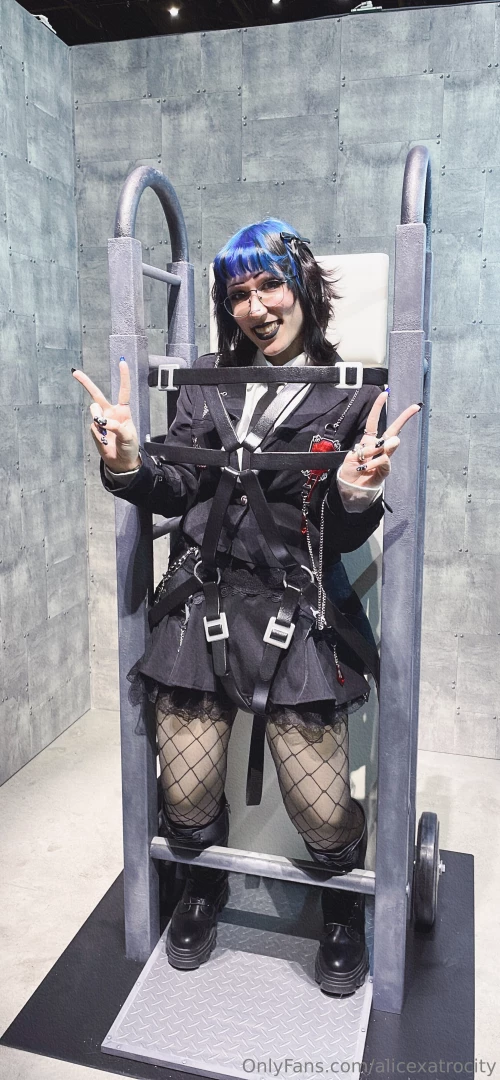 U wanna tie me up like misa 