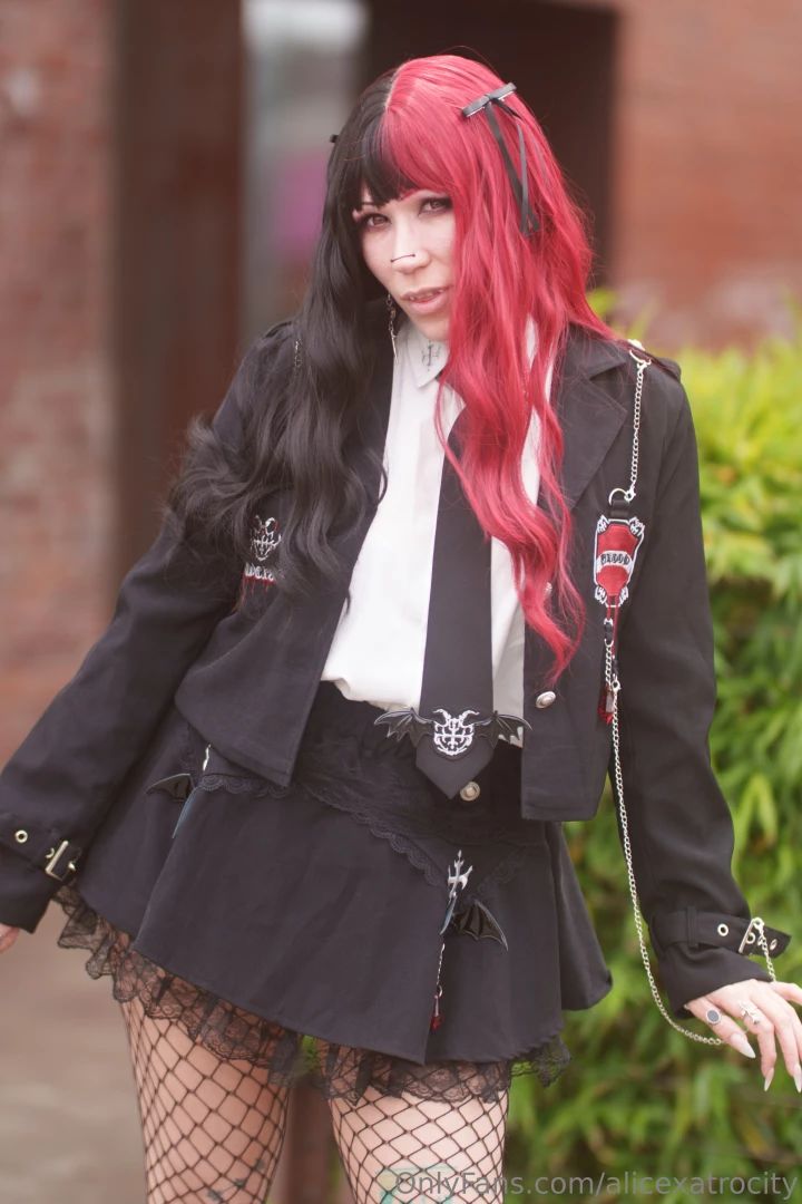 Nsfw pics from this set on my vip alicexatrocityvip 