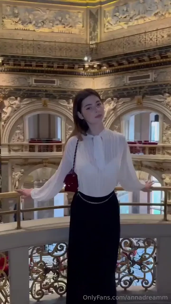 I collect moments not things 