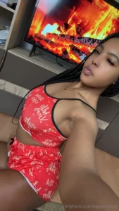 Merry christmas wanna give me some warmth this season