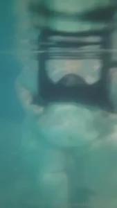 Just a lil bit of fun at the pool