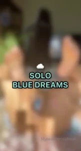 One of my best solo pieces of content teasing rubbing pussy pussy