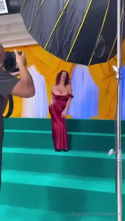 Milfy first of december we have the dirty threesome elves on the moon part 1 