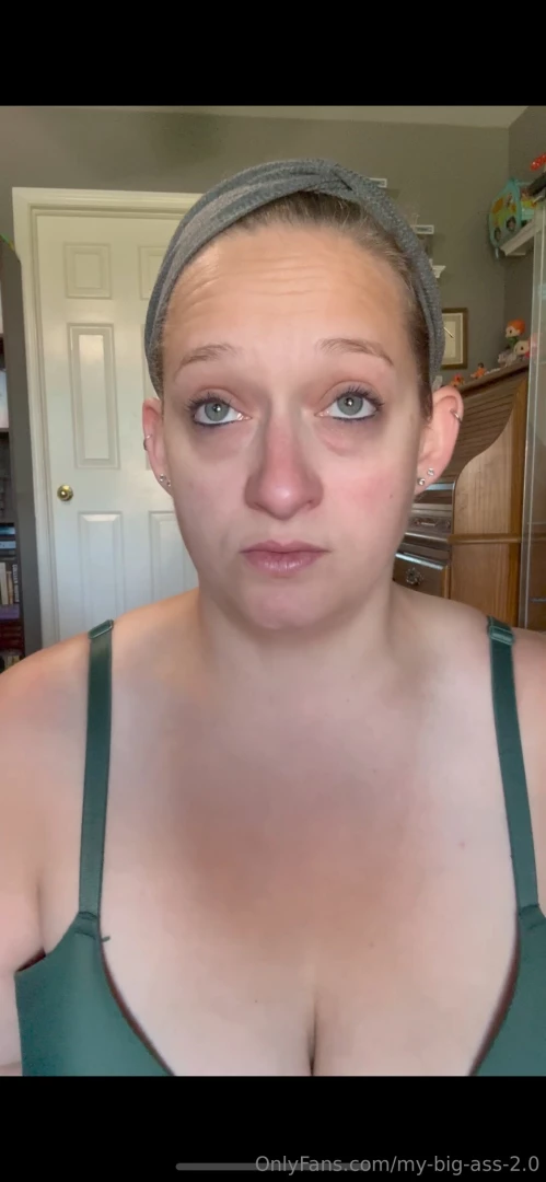 Cuck related virtual hj cuck vs hung bull 