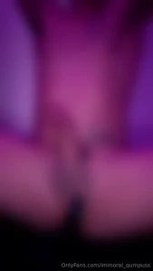 A fan thoroughly enjoyed playing with my slutty ass made me scream and