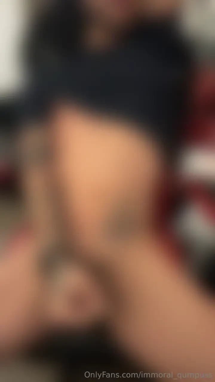 Got horny when working on the computer i decided to take a break from 