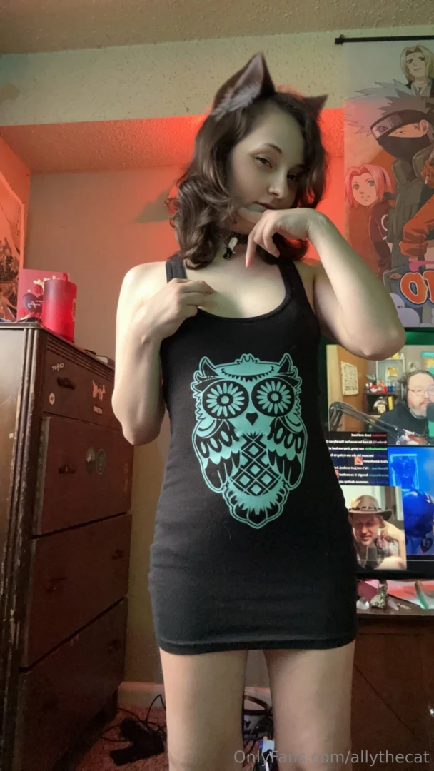 Who wants to help this goddess get high i m ready to comeback to 