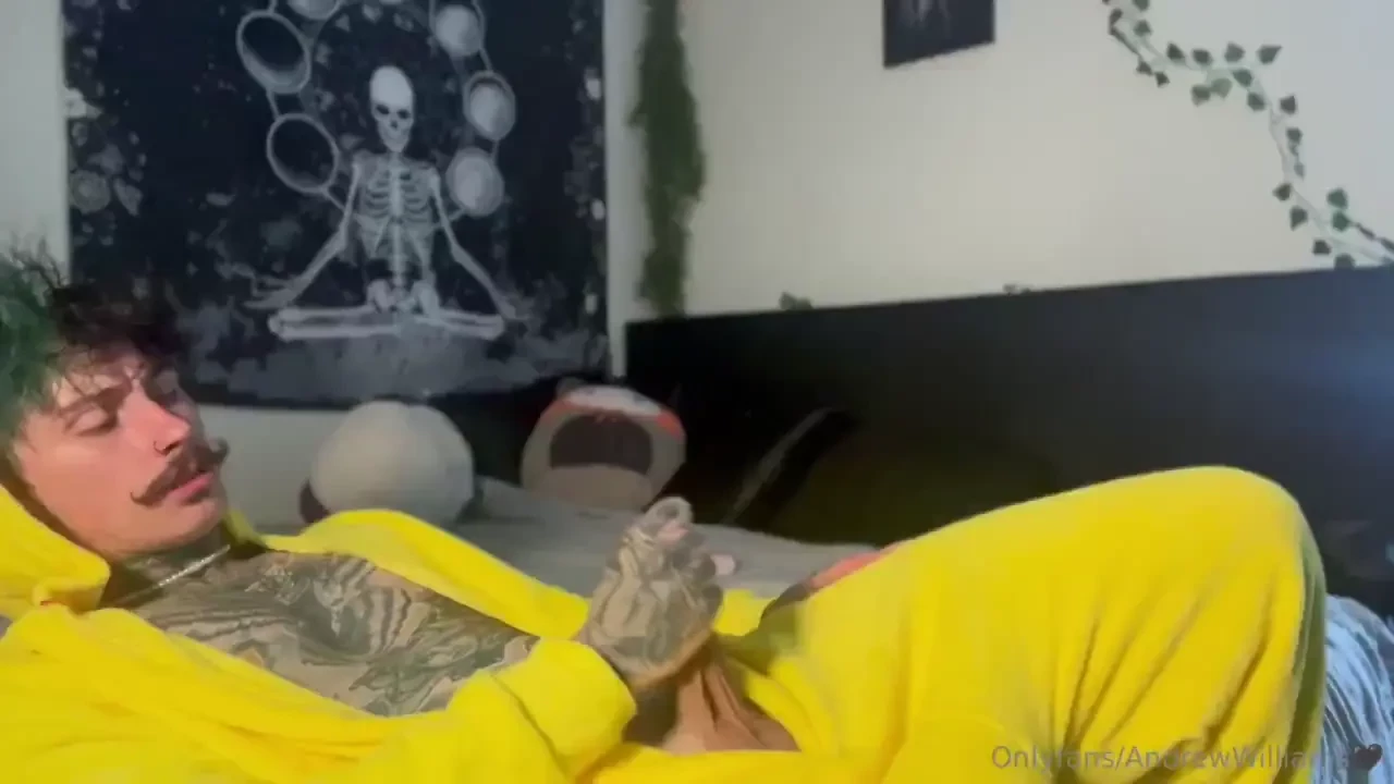 Pokemon goes rated r 