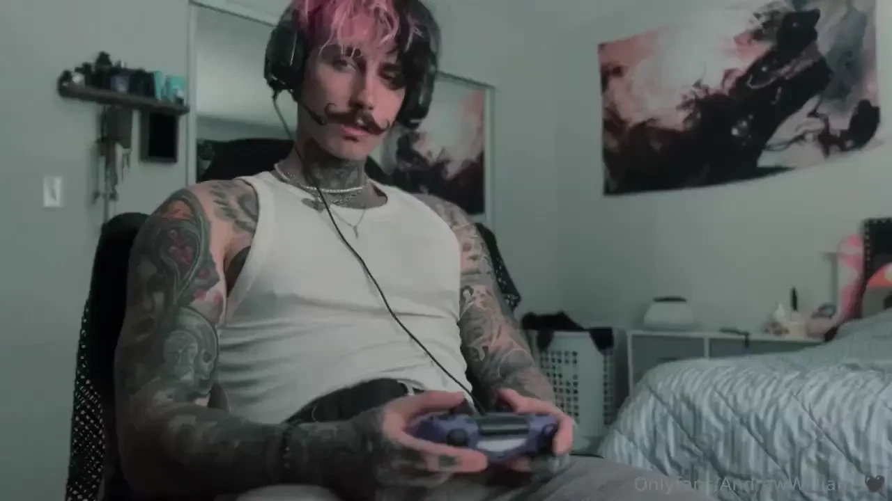 Gamer boy fun 