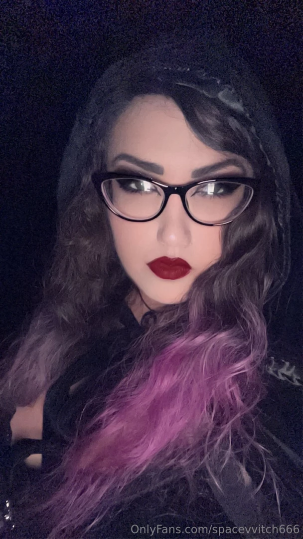 I m so sorry i ve been on a hiatus i didn t think i would be back but 