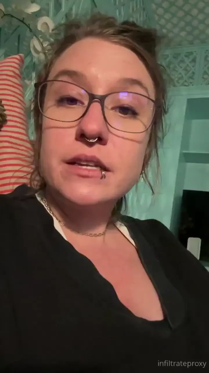 Should i hop on live stream this week send in your questions if you 