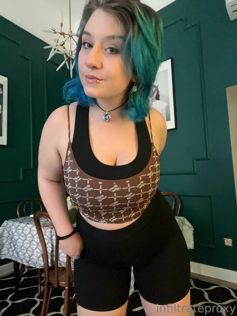 The time that my hair matched that place 