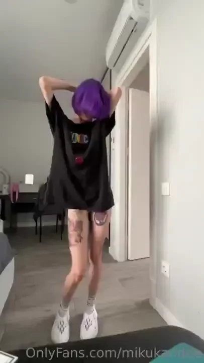 Good day my lovely subs i love you all 