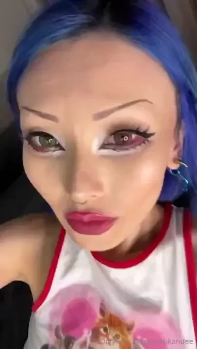 Meowww lets dirty play very playful mood right now 