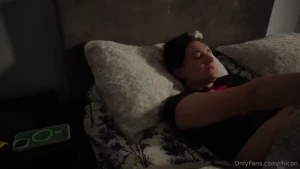 I woke up ready to fuck i called the daddy downstairs to come up for