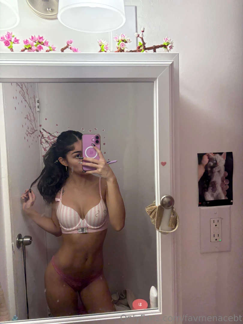 Pretty in pink part 1692 