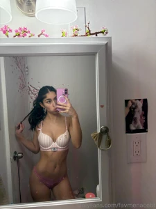 Pretty in pink part 1691