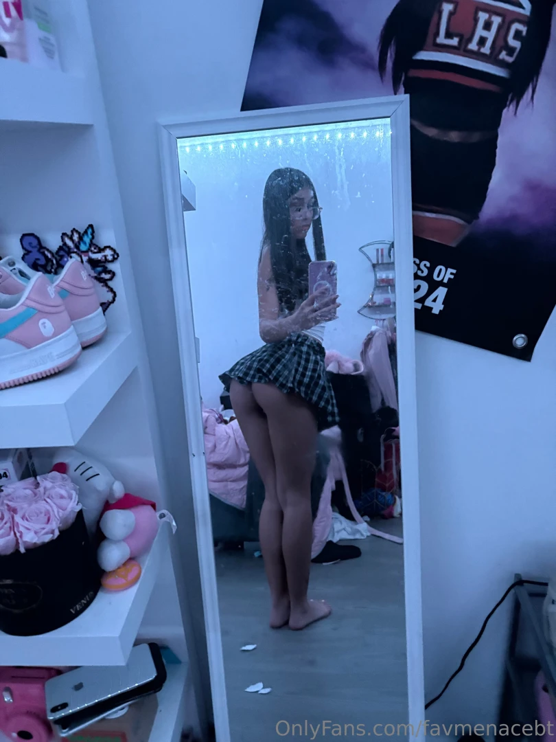 I was supposed to be studying but i was way too horny bundlee up close part 1 